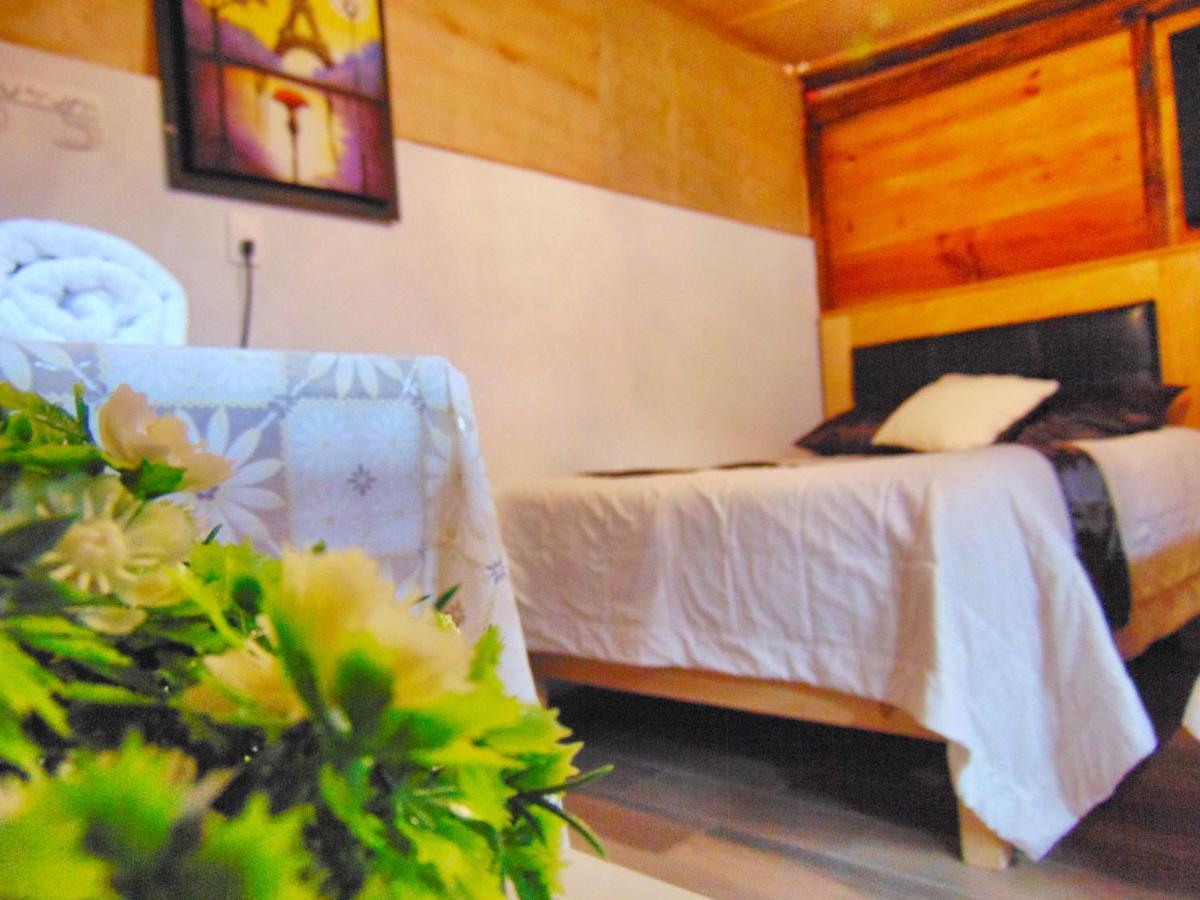 Cabanas Tipo Habitacion Planta Alta En Zacatlán Eksteriør billede